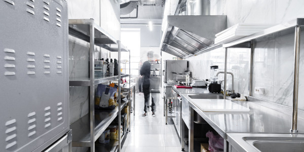 Limpiezas de Conductos de Extracción y Ventilación Sarral · Cocina de Caterings