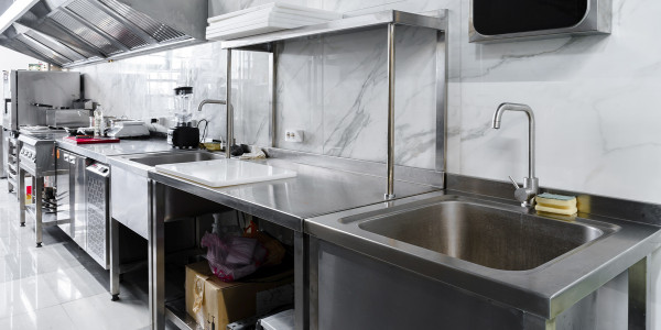 Limpiezas de Conductos de Extracción y Ventilación Falset · Cocina de Hostales