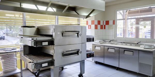 Limpiezas de Conductos de Extracción y Ventilación Montferri · Cocina de Residencias